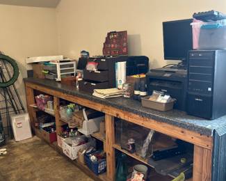 WORK BENCH