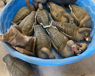 GOOSE DECOYS