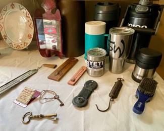 VINTAGE ADVERTISING THERMOMETERS & SCALES