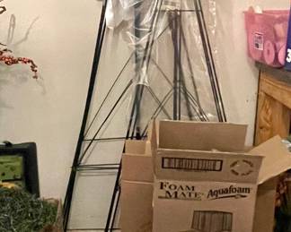 FLORAL DESIGN SUPPLIES
