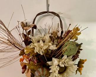 FLORAL ARRANGEMENT