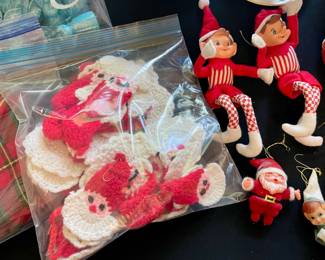 CROCHETED SANTAS, ELF ORNAAMENTS
