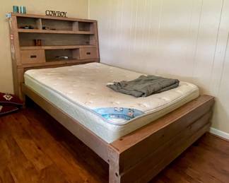 FULL SIZE BOOKSHELF HEADBOARD BED