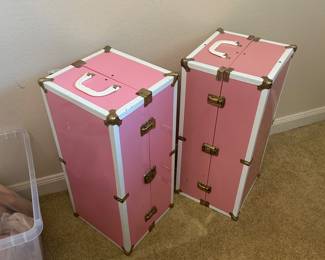 Doll trunk