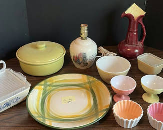 Lot 20: Assorted Ceramic and Glass Kitchenware Items
