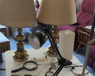 Lot 55: Assorted Table Lamps and Magnifying Glasses
