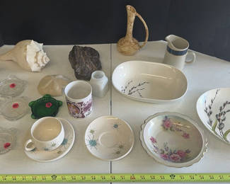 Lot 129: Assorted Seashells, Glass Dishes, and Ceramic Serving Pieces