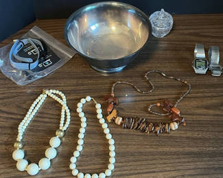 Lot 142: Assorted Jewelry, Digital Watches, Stainless Steel Bowl, and USB Wristbands
