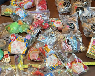 Lot 88: Assorted Fast Food Promotional Toys and Small Collectibles