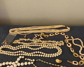 Lot 261: Assorted white bead necklaces, earrings