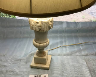 Lot 183: Table lamp with carved pedestal base and beige lampshade