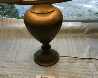 Lot 187: Table lamp with urn-shaped base and fabric shade