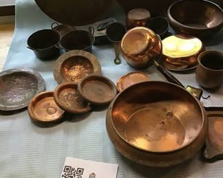 Lot 182: Copper kitchenware assortment