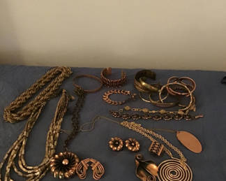 Lot 269: Assorted copper-toned jewelry collection