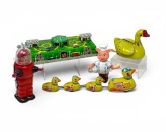 181 VintageTinWindUpToysCollectionRobotPigChefSwanMore