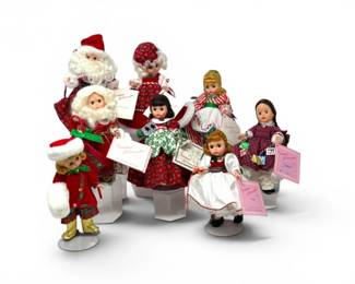156 MadameAlexanderChristmasDollsCollectionwTagsStands8Pc