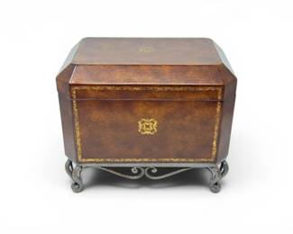 26 FauxLeatherFinishWoodKeepsakeChestonMetalStand