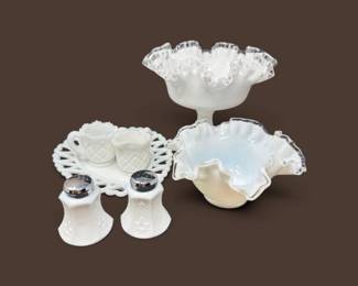 118 FentonWestmorelandStyleWhiteMilkGlassServingDecorAssortment