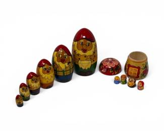 38 RussianWoodenNestingDollsMushroomHouseSet
