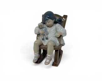 80 Lladro5448NaptimeGirlSleepingwDollinRockingChairFigurine