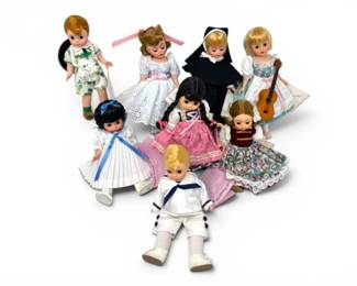 37 MadameAlexander8SoundofMusicDollCollection8Dolls