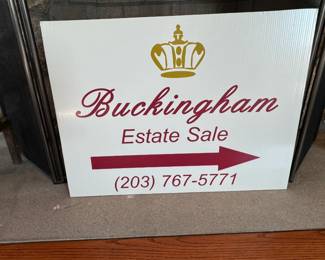 BUCKINGHAM SIGN
