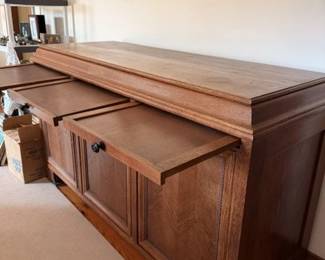 Pull out drawers for buffet set up. 