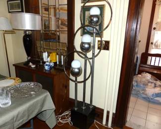 Vintage mid-century modern floor lamp
