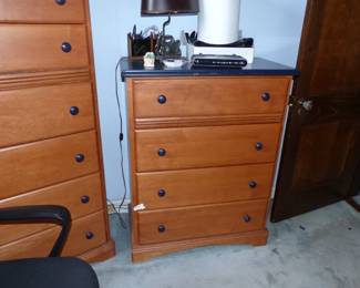 Four drawer chest