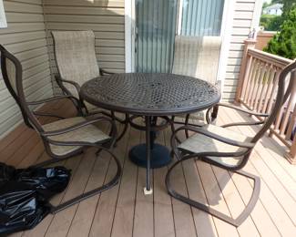 Outdoor patio set