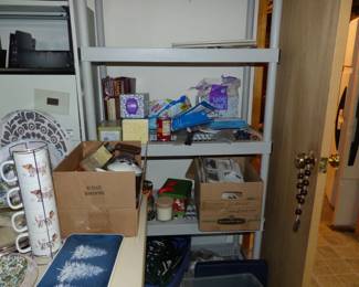 Basement with lots of assorted things!!