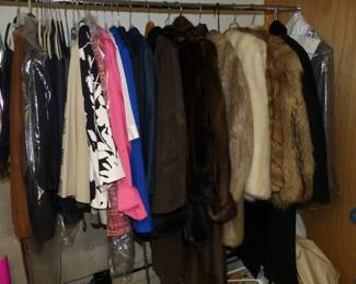 Clothing & fur coats & jackets