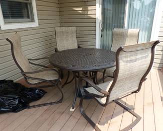 Outdoor patio set