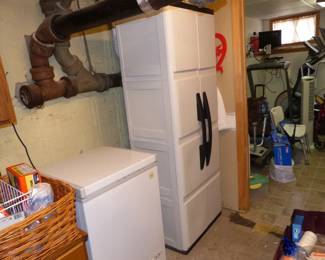 Storage cabinet, chest freezer