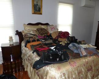 Bed, bedding & handbags