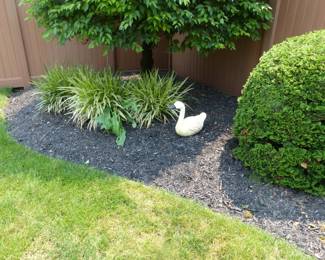 Outdoor statuary