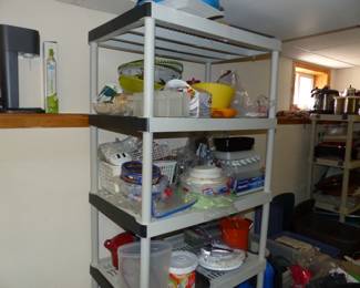 Basement with lots of assorted things!!