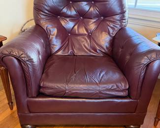 Classic leather burgundy occasional chair