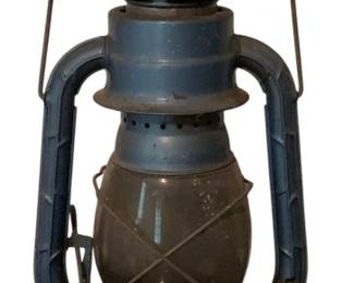 506 - Vintage Dietz Lantern 13.5" (Description): Vintage Dietz kerosene lantern in blue painted metal finish. The lantern shows age-appropriate patina and wear consistent with use. Measures 13.5inches tall.