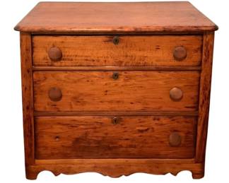 400 - Antique 3-Drawer Dresser 28.5"x30"x15.5" (Description): Measures 28.5 inches high by 30 inches wide by 15.5 inches deep.