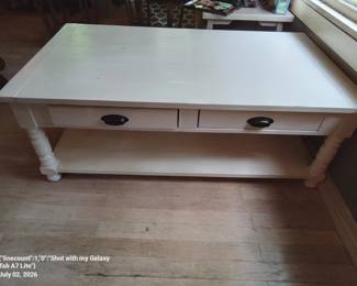 Coffe Table with Drawers
