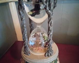 Wizard of Oz Hour glass