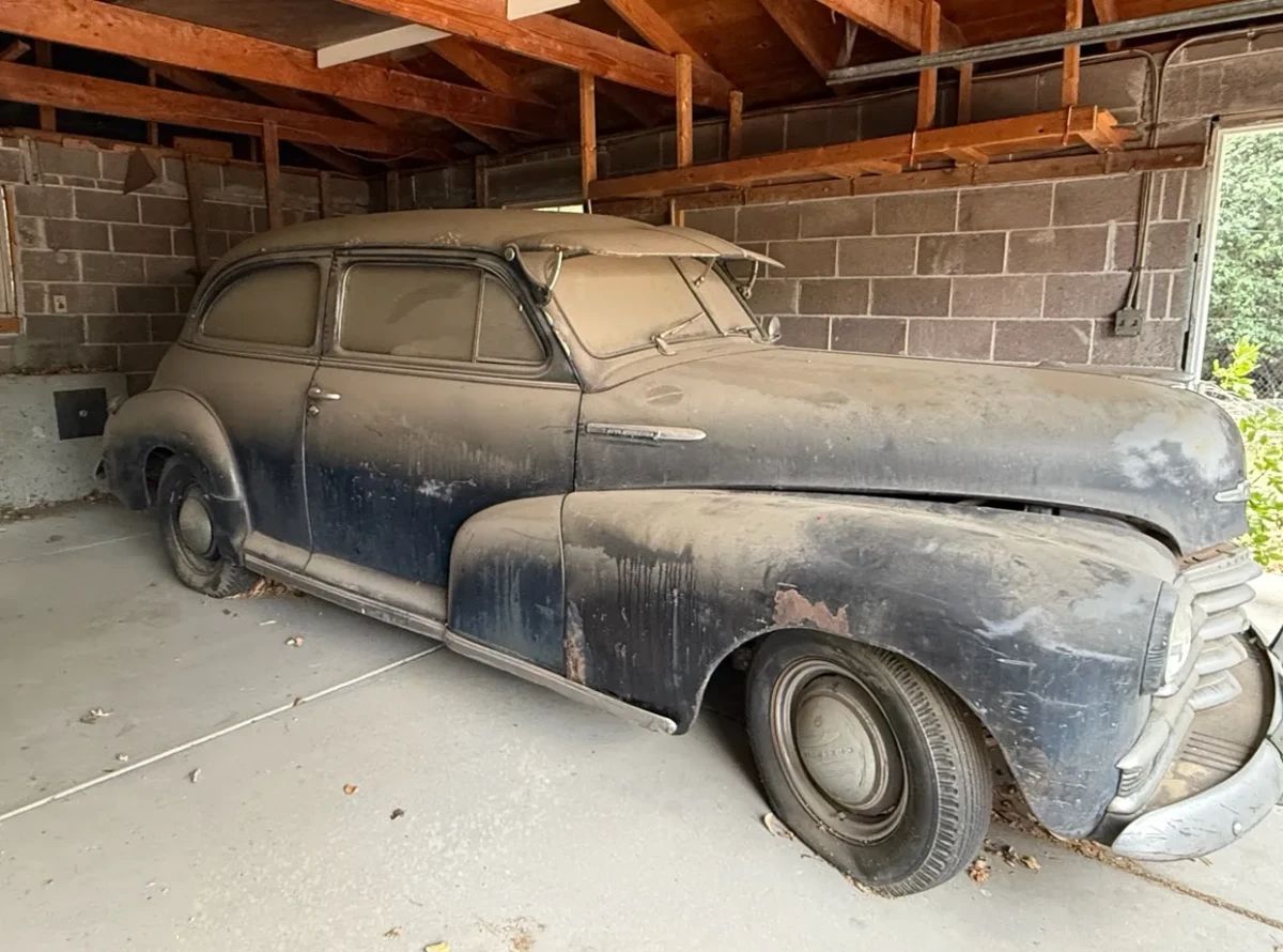 001 1947 Chevrolet Stylemaster 2Door Sedan True Barn Find