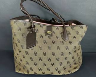 Dooney Bourke Signature Tote with Dust Bag