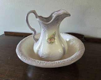Ceramic Wash Pitcher Basin Set with Floral Motif