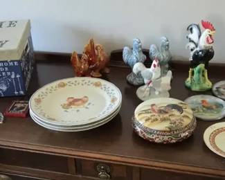 Farmhouse Rooster Decor Collection with Country Box Plates