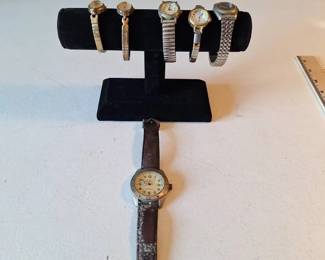 Vintage Fashion Wristwatch Collection Seiko, Timex More