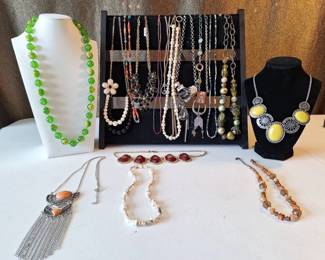 Fashion Necklace Collection with Faux Pearls, Beads Statement Styles