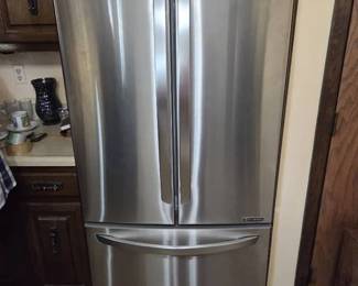02 LG Refrigerator