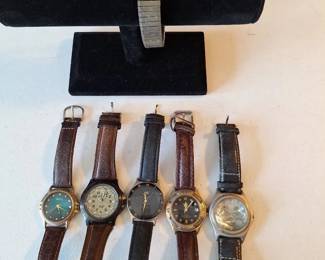 Wristwatch Collection Featuring Seiko, Bulova Fashion Watches